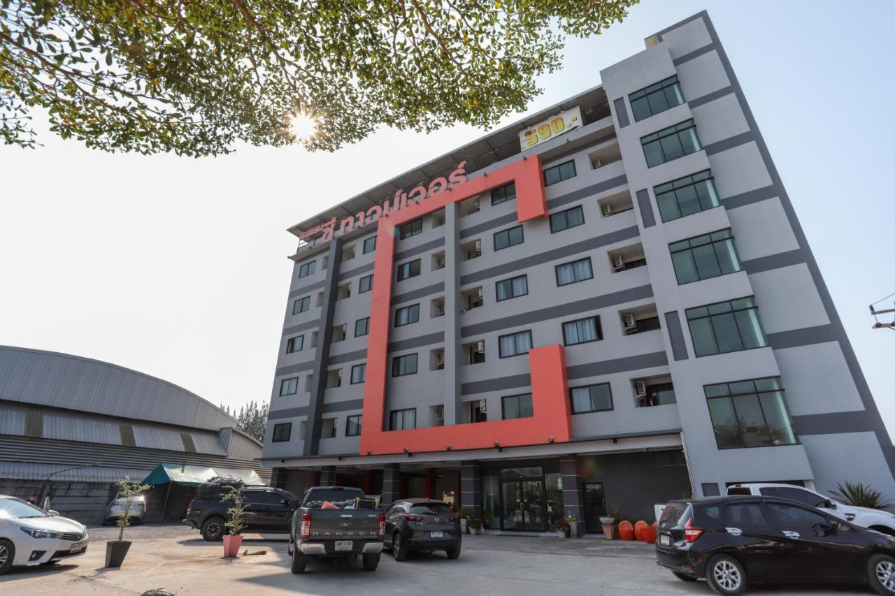 C Tower Hotel Surat Thani Exteriör bild